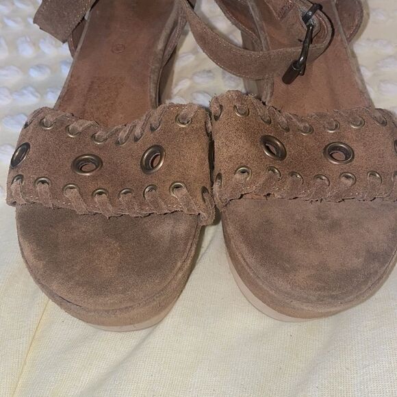 All Saints Yuki Sandals  - Picture 6 of 8